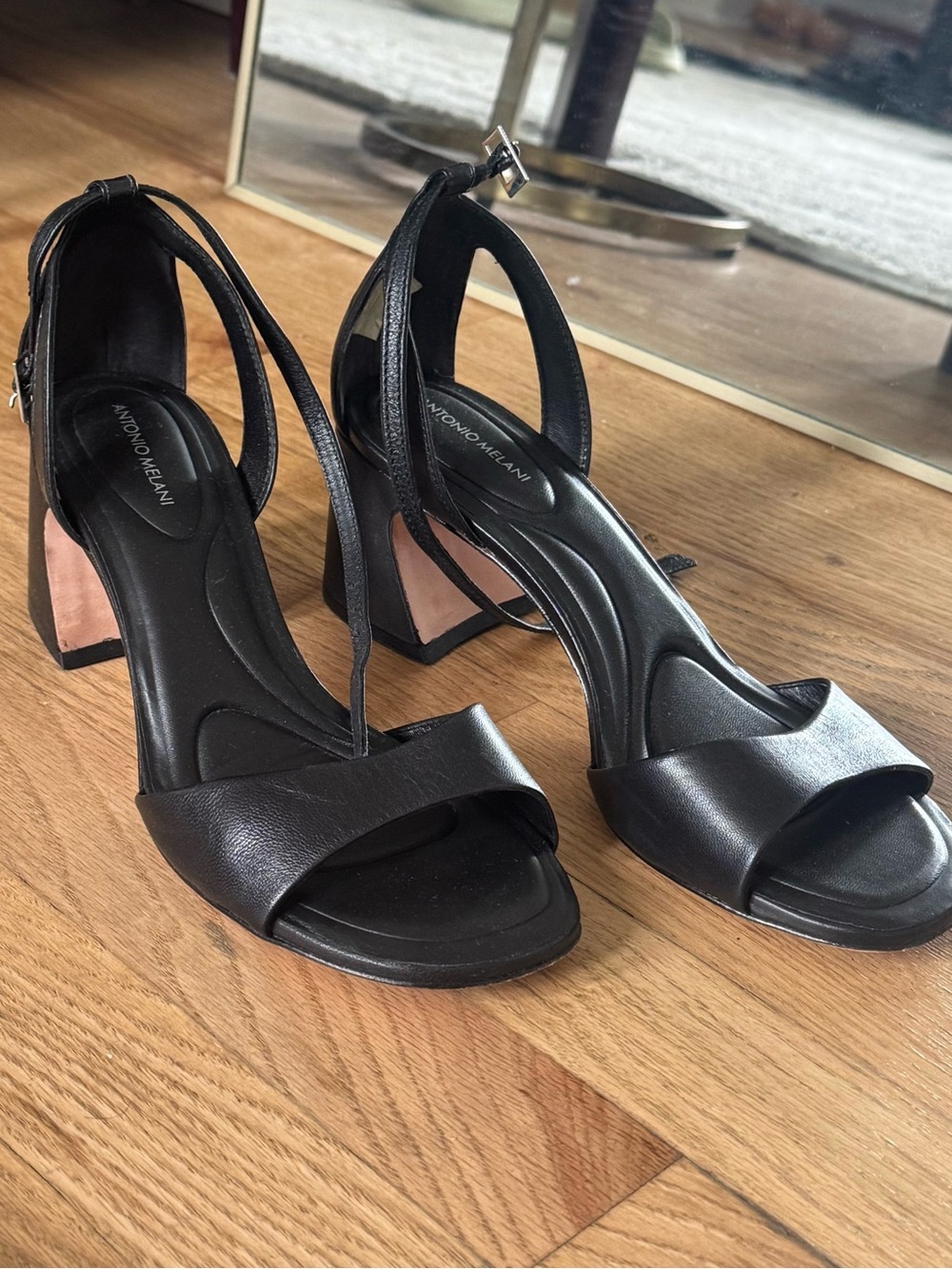 ANTONIO MELANI Black Leather Open-Toe Block Heel Sandals